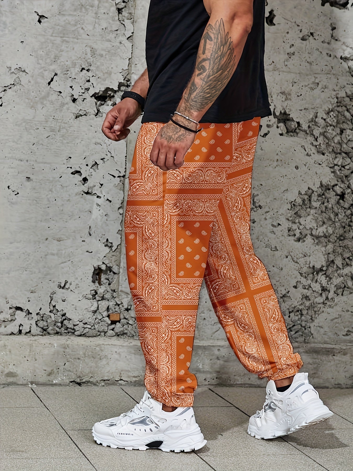 Trendy Orange Decorative Pattern Cargo Pants, Men's Multi Flap Pocket Trousers, Loose Casual Outdoor Pants, Men's Work Pants Outdoors Streetwear Hip Hop Style