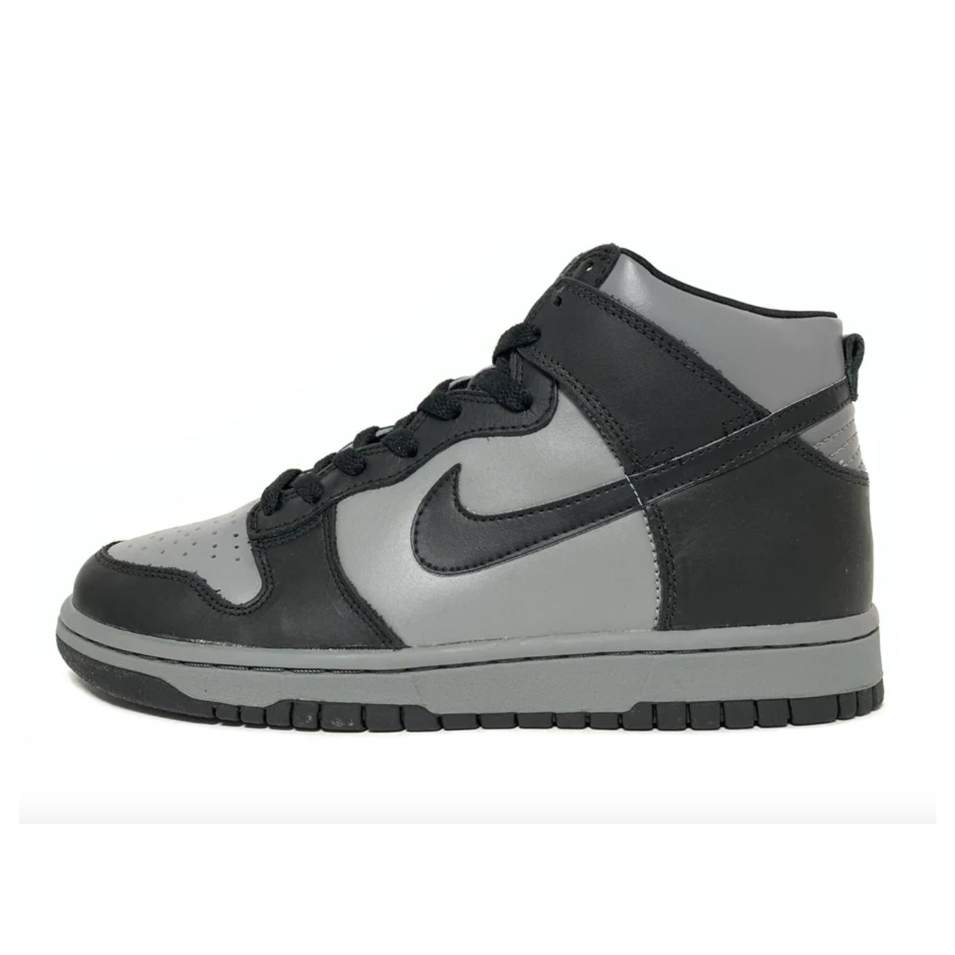 Nike Dunk High 630335-002 Classic Sneakers