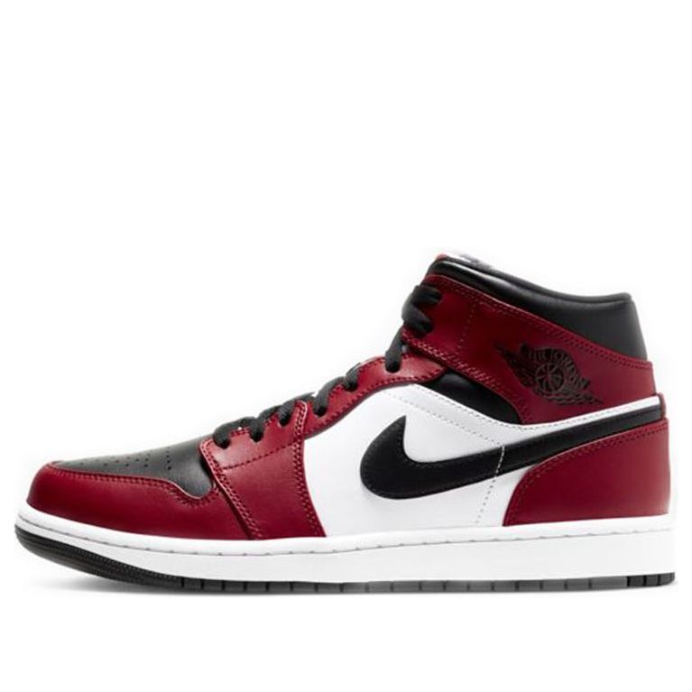 Air Jordan 1 Mid 'Chicago Black Toe' 554724-069 Signature Shoe