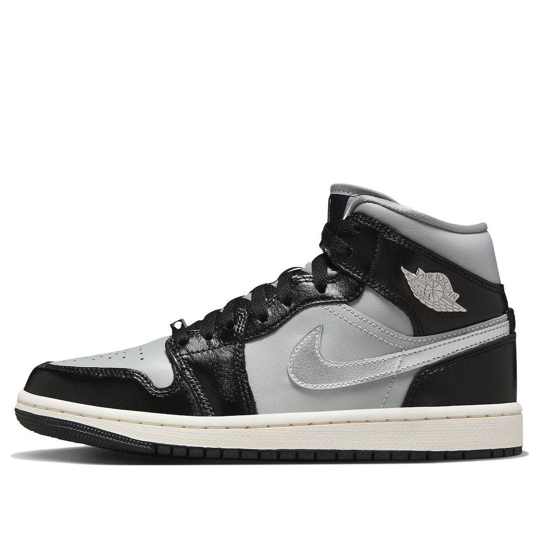(WMNS) Air Jordan 1 Mid SE 'Black Chrome' FB9892-002 Iconic Trainers