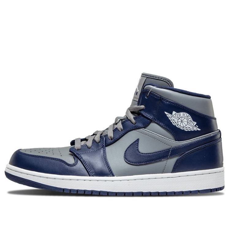 Air Jordan 1 Mid 'Georgetown' 554724-006 Epoch-Defining Shoes