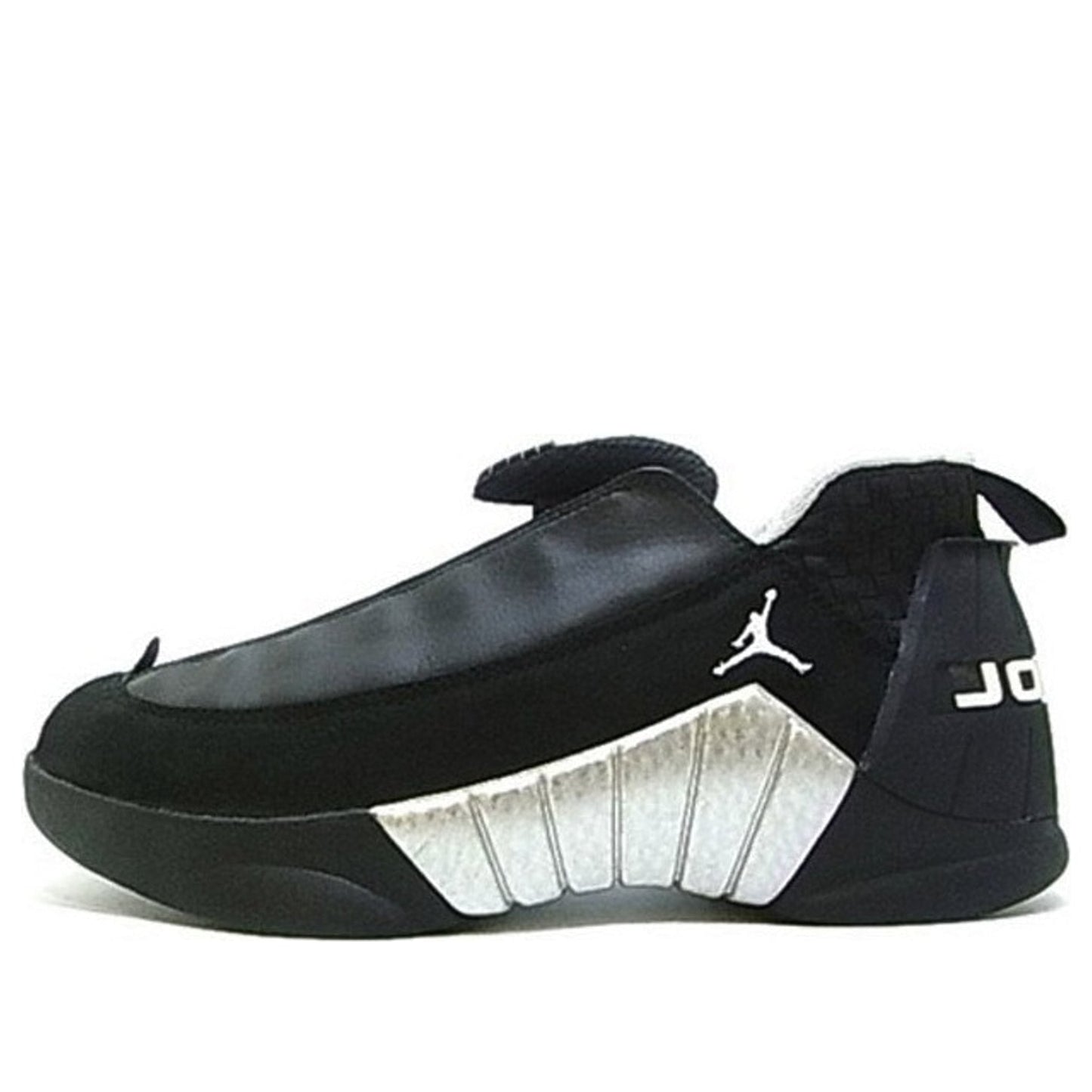 Air Jordan 15 OG Low 'Black Silver' 136035-011 Signature Shoe